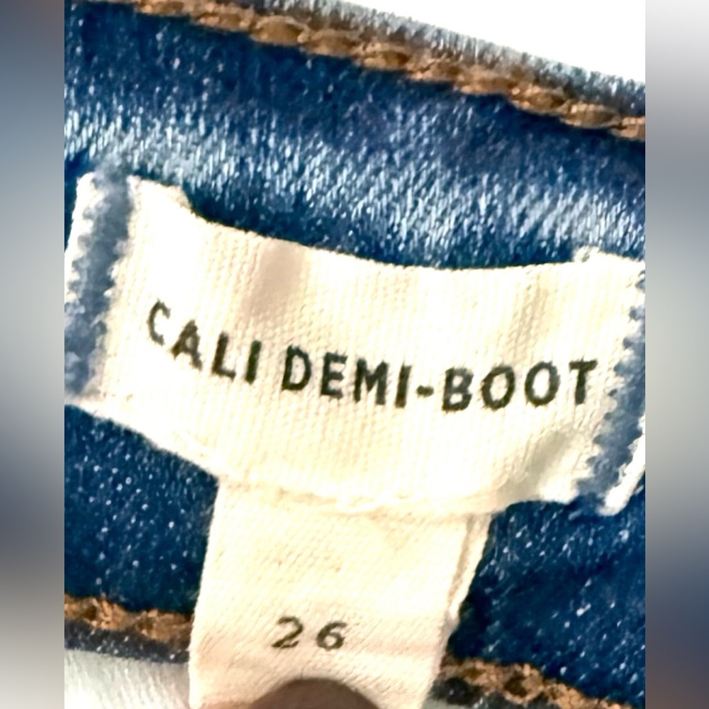 Madewell Cali Demi-Boot Button Fly Stretch Mid Rise Ankle Length Jeans Size 26 - Picture 10 of 15